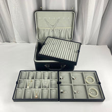 New Convenient Suitcase Leather Necklace Jewelry Storage Box Display Box Pendant Ring Bracelet Storage Box Wholesale