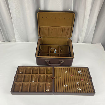 New Convenient Suitcase Leather Necklace Jewelry Storage Box Display Box Pendant Ring Bracelet Storage Box Wholesale